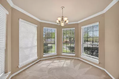 100 Castle Court, Irving, TX 75038 - Photo 18