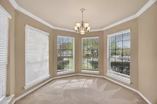 100 Castle Ct, Irving, TX 75038 - Photo 18