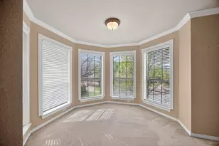 100 Castle Ct, Irving, TX 75038 - Photo 26