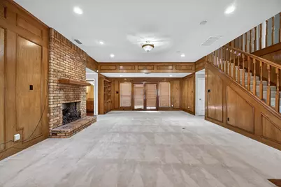 100 Castle Court, Irving, TX 75038 - Photo 2