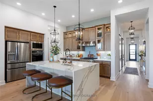 2820 Hillview Ln, Sherman, TX 75092 - Photo 2