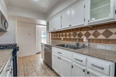 203 Timothy Trail, Duncanville, TX 75137 - Photo 12