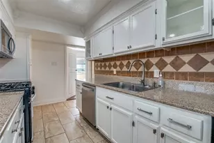 203 Timothy Trail, Duncanville, TX 75137 - Photo 12