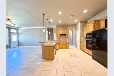 2713 Flint Rock Drive, Fort Worth, TX 76131 - Photo 10