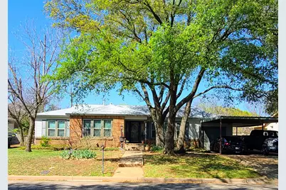 2036 Hermanson Drive, Waco, TX 76710 - Photo 4