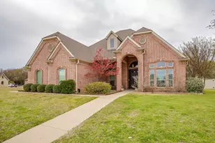2210 Riverwood Dr, Weatherford, TX 76087 - Photo 2