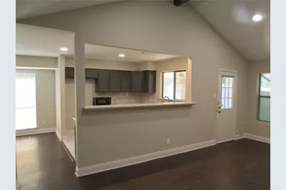 6820 Stillmeadows Circle N, North Richland Hills, TX 76182 - Photo 4