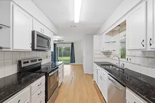 13422 Buckthorne Cir, Dallas, TX 75243 - Photo 10