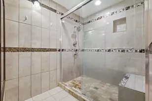 13422 Buckthorne Cir, Dallas, TX 75243 - Photo 16