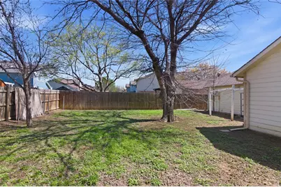 4621 Waterway Drive N, Fort Worth, TX 76137 - Photo 20