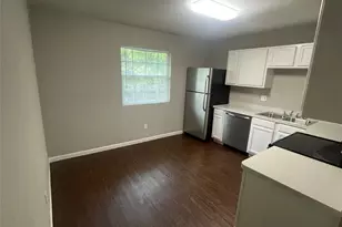 701 Elsbeth St, Dallas, TX 75208 - Photo 6