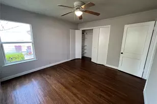 1726 N Ricketts St, Sherman, TX 75092 - Photo 8