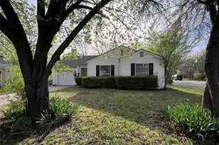 1726 N Ricketts St, Sherman, TX 75092 - Photo 1