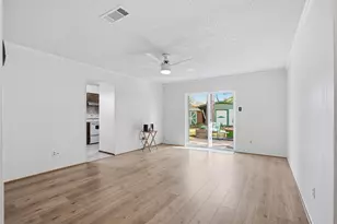 624 NW Barbara Ln, Burleson, TX 76028 - Photo 12