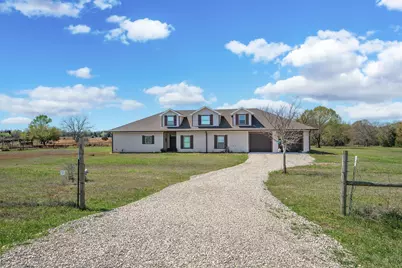 1461 Vz County Road 4607, Ben Wheeler, TX 75754 - Photo 2