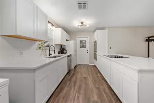 5907 Caldwell St, Waco, TX 76710 - Photo 8