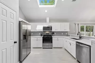 7502 Gillon Drive, Rowlett, TX 75089 - Photo 10