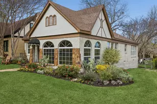 816 Newell Ave, Dallas, TX 75223 - Photo 2