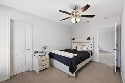 10832 Thorngrove Court, Fort Worth, TX 76052 - Photo 30