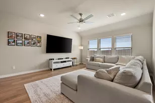 2729 Custake Ln, Fort Worth, TX 76179 - Photo 12