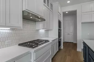 2001 Veal Cir, Springtown, TX 76085 - Photo 12