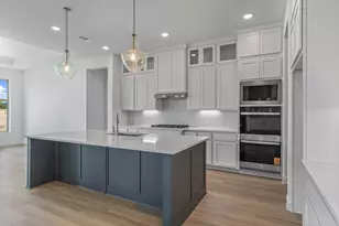 2001 Veal Cir, Springtown, TX 76085 - Photo 10