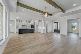 2001 Veal Cir, Springtown, TX 76085 - Photo 4