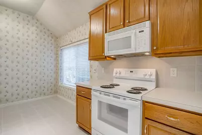 8105 Hosta Way, Fort Worth, TX 76123 - Photo 8