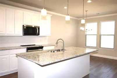 707 Broken Bow, Cleburne, TX 76033 - Photo 10