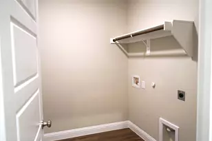 707 Broken Bow, Cleburne, TX 76033 - Photo 4