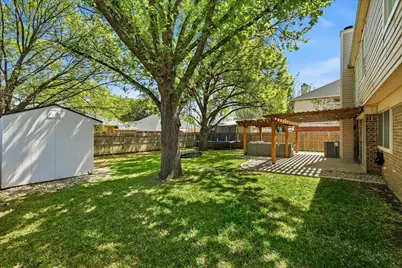 6824 Wooddale Drive, Watauga, TX 76148 - Photo 34