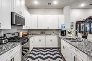 1560 Windermere Wy, Farmers Branch, TX 75234 - Photo 10