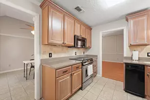 7336 Century Dr, North Richland Hills, TX 76182 - Photo 14