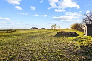 5828 County Rd 1093, Celeste, TX 75423 - Photo 32