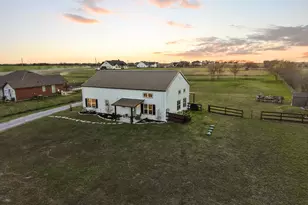 5828 County Rd 1093, Celeste, TX 75423 - Photo 2