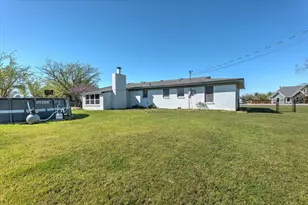 3504 Lakeshore Dr, Weatherford, TX 76087 - Photo 18