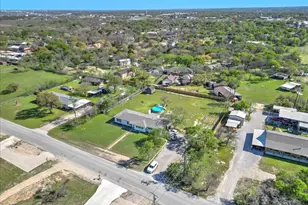 3504 Lakeshore Dr, Weatherford, TX 76087 - Photo 2