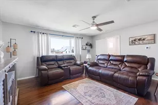 3504 Lakeshore Dr, Weatherford, TX 76087 - Photo 4