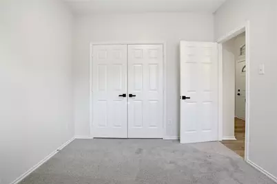 1172 Sunderland Lane, Fort Worth, TX 76134 - Photo 10