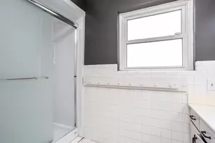 411 S Centre Ln, Lancaster, TX 75146 - Photo 20