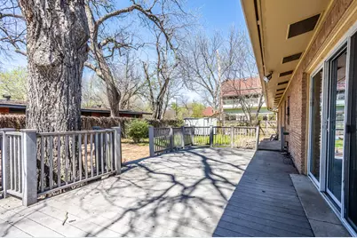 411 S Centre Lane, Lancaster, TX 75146 - Photo 24