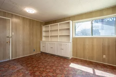 411 S Centre Lane, Lancaster, TX 75146 - Photo 14