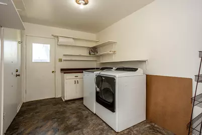 411 S Centre Lane, Lancaster, TX 75146 - Photo 20