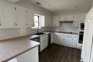 10108 Laingtree Dr, Dallas, TX 75243 - Photo 8