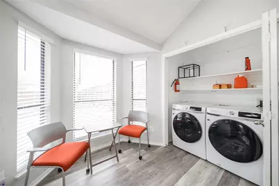 801 Fawn Valley Drive, Allen, TX 75002 - Photo 14