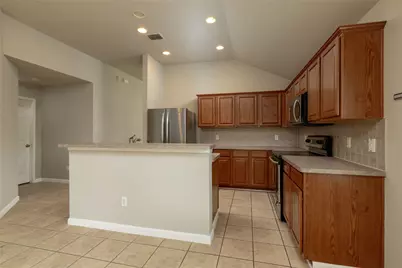 3247 Yeltes, Grand Prairie, TX 75054 - Photo 18
