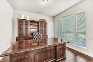 1177 Chestnut Dr, Frisco, TX 75036 - Photo 6