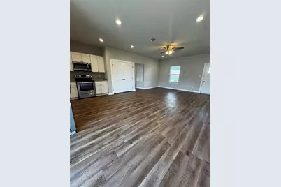 3828 Skylane Avenue, Corsicana, TX 75110 - Photo 8