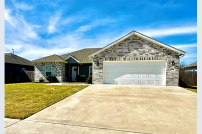 3828 Skylane Avenue, Corsicana, TX 75110 - Photo 2