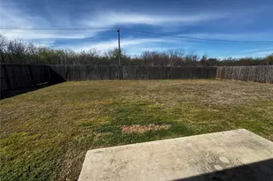 3828 Skylane Ave, Corsicana, TX 75110 - Photo 14